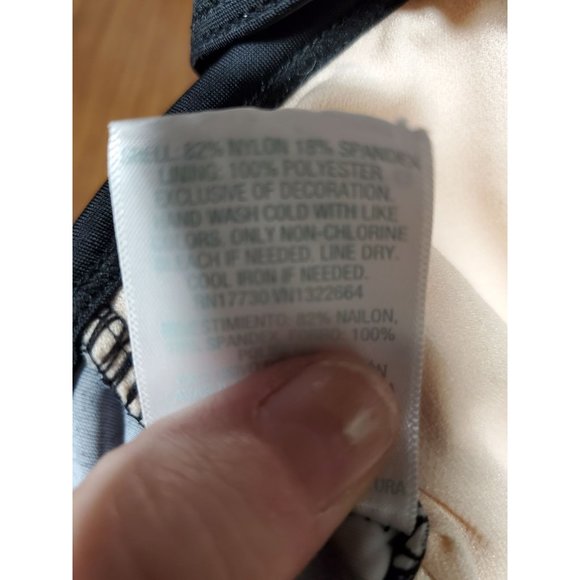 Women's Ladder Trim Medium Coverage One Piece Swimsuit - Kona Sol™ Black Floral - Picture 5 of 6